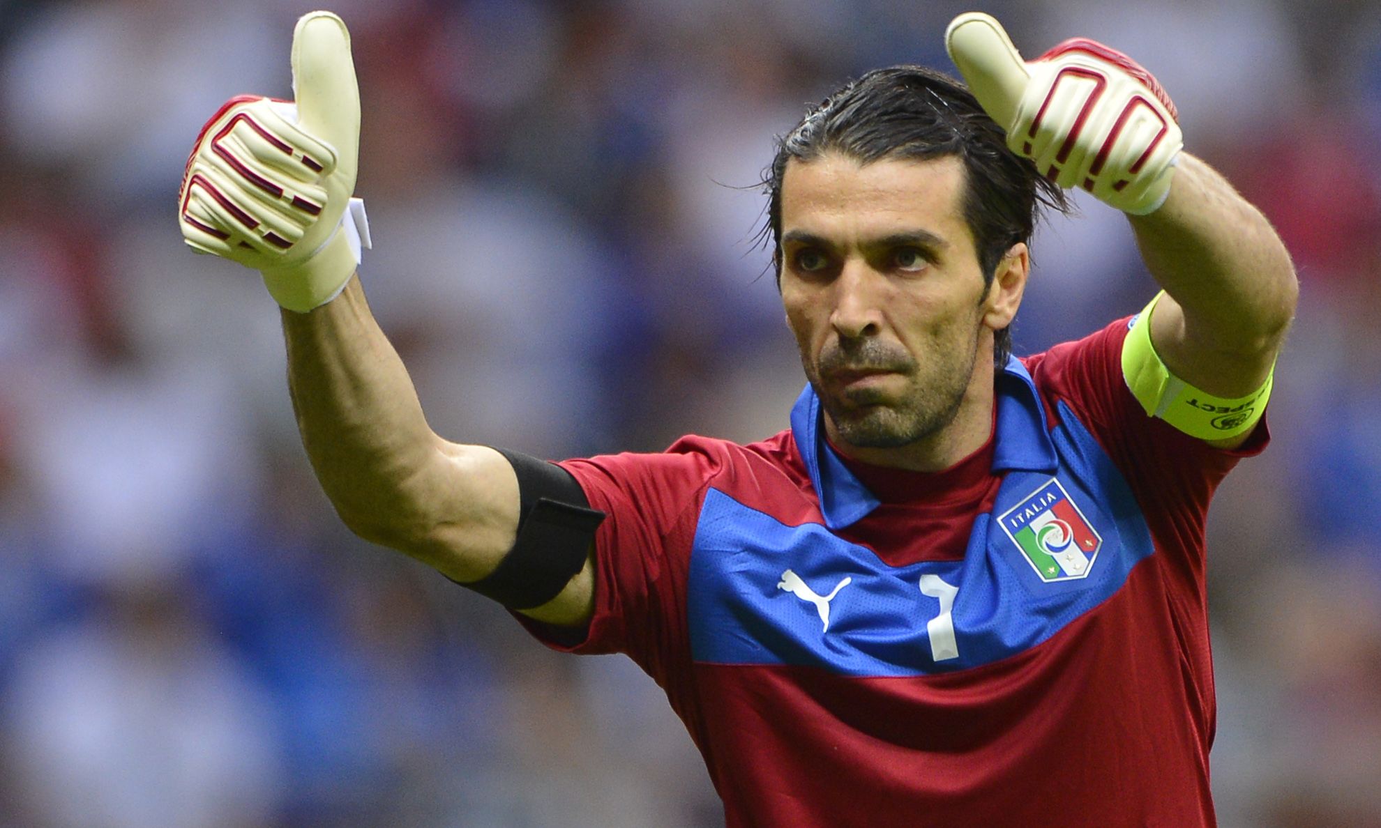 我们拭目以 我们拭目以