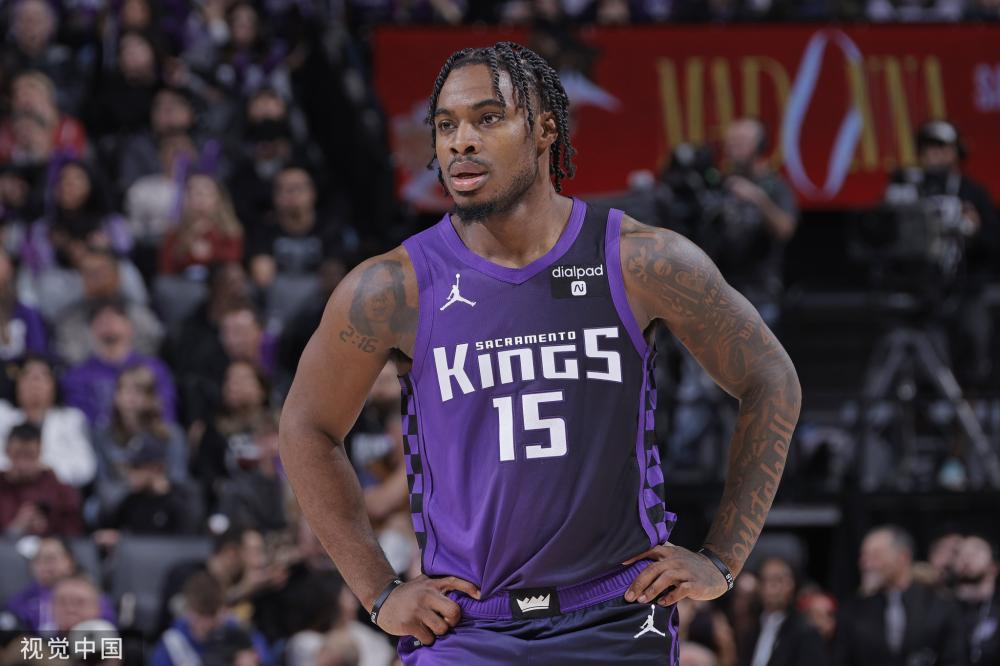 她精准的长 她精准的长